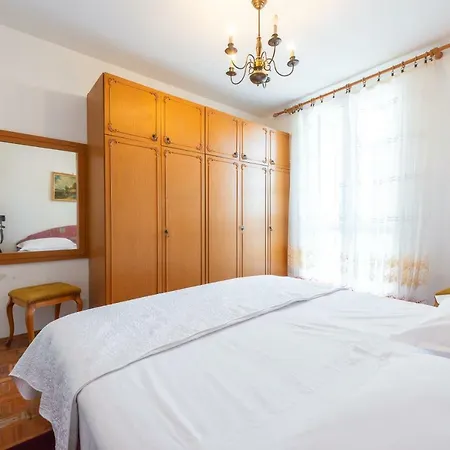Roko Apartment
